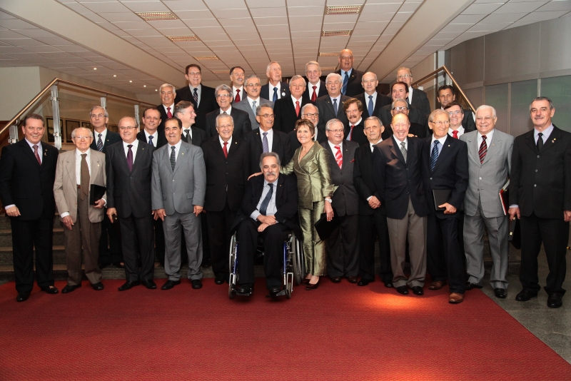 Deputados constituintes de 1989 homenageados em 2013